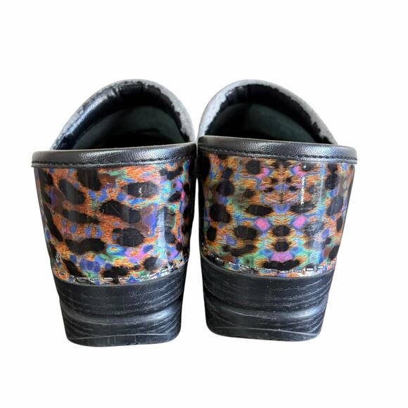 Dansko Slip On Clogs Sz 38 Petrol Patent Leopard Print Nurse Shoes Colorful Fun - Picture 5 of 10